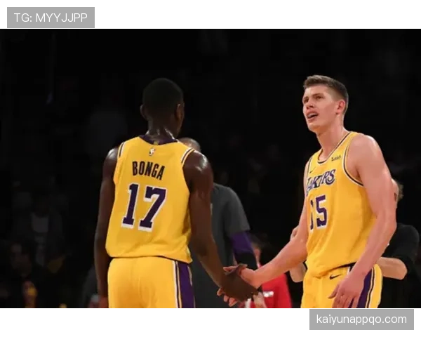 B费与福登进攻效率对比：创造能力与终结效率的差异根源