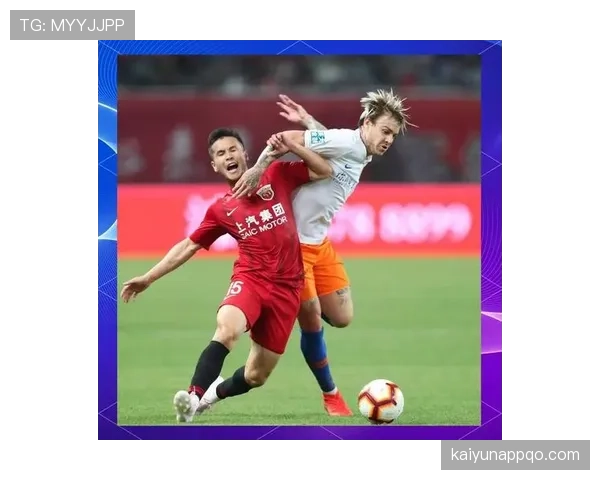 合法冲撞判罚要点：肩膀对抗、争球距离与过度用力界定